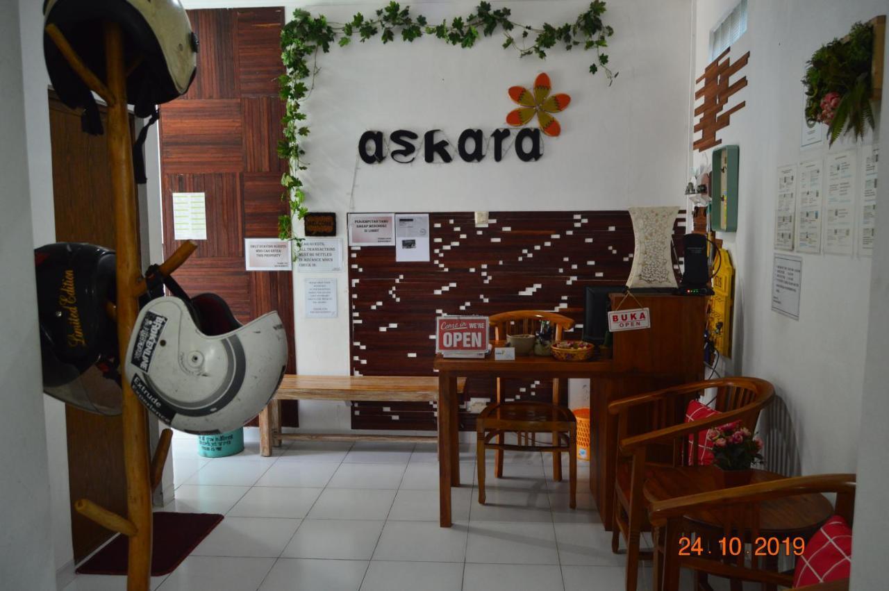 Askara Guest House & Hostel ウブド エクステリア 写真